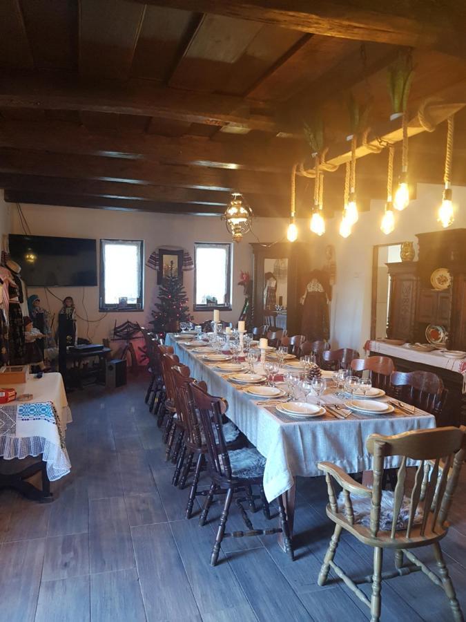 La Muzeu Villa Bata Buitenkant foto